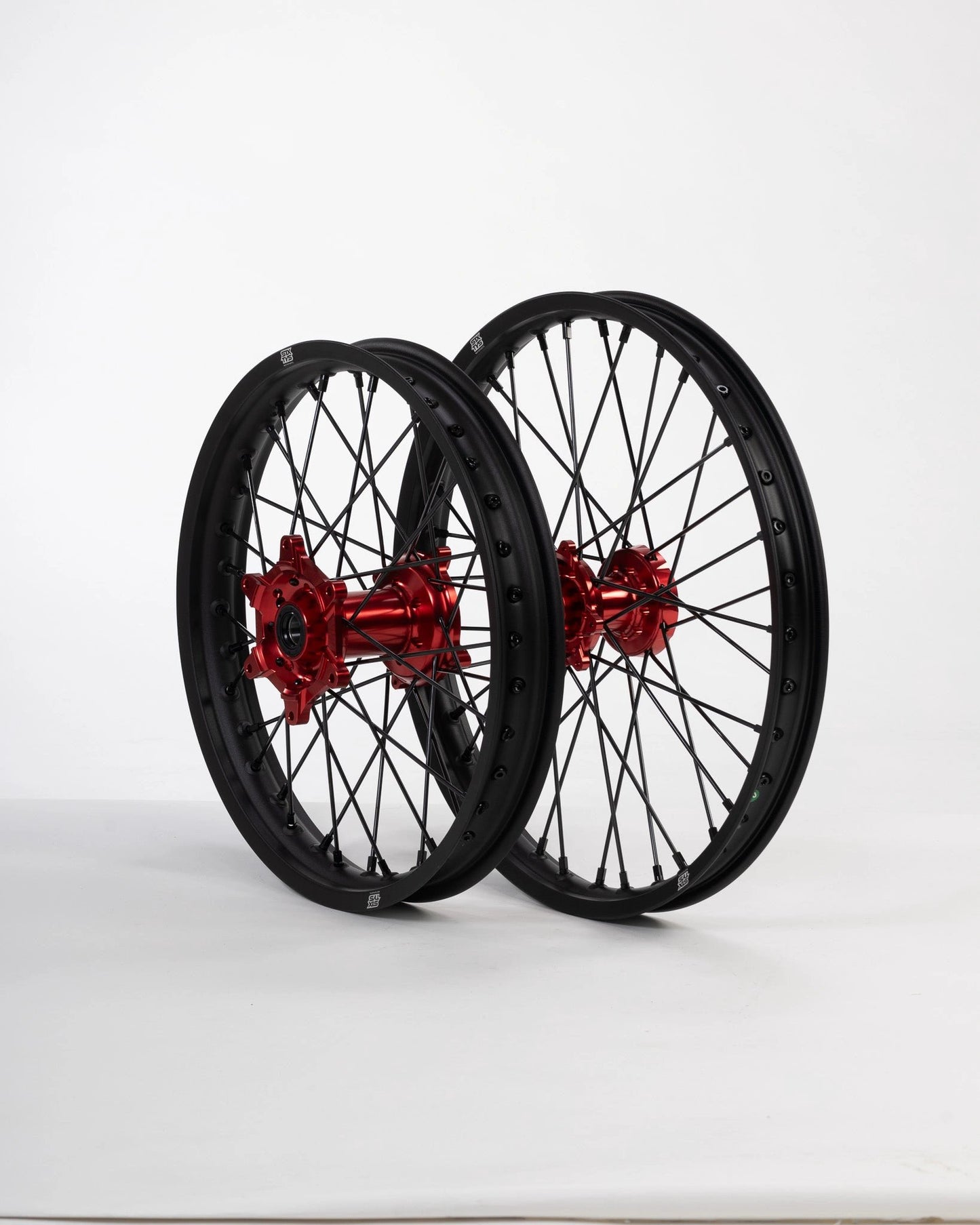 Sixty5 Honda Black/Red 1.6-21/2.15-19 MX wheel set