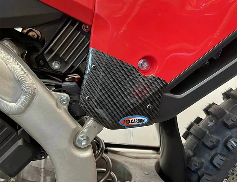 Pro Carbon-Kennzeichenschild-Schutzaufkleber für Honda CRF 250R 2022 – 2023 und CRF 450R 2021 – 2024 – MxProStoreParts