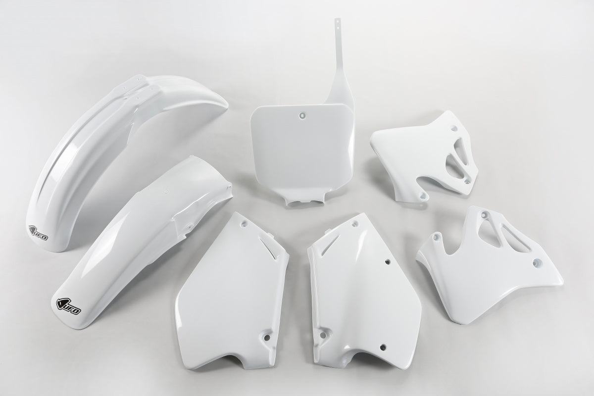 UFO plastic kit Wit Honda CR 125R 95-97 & CR 250R 95-96