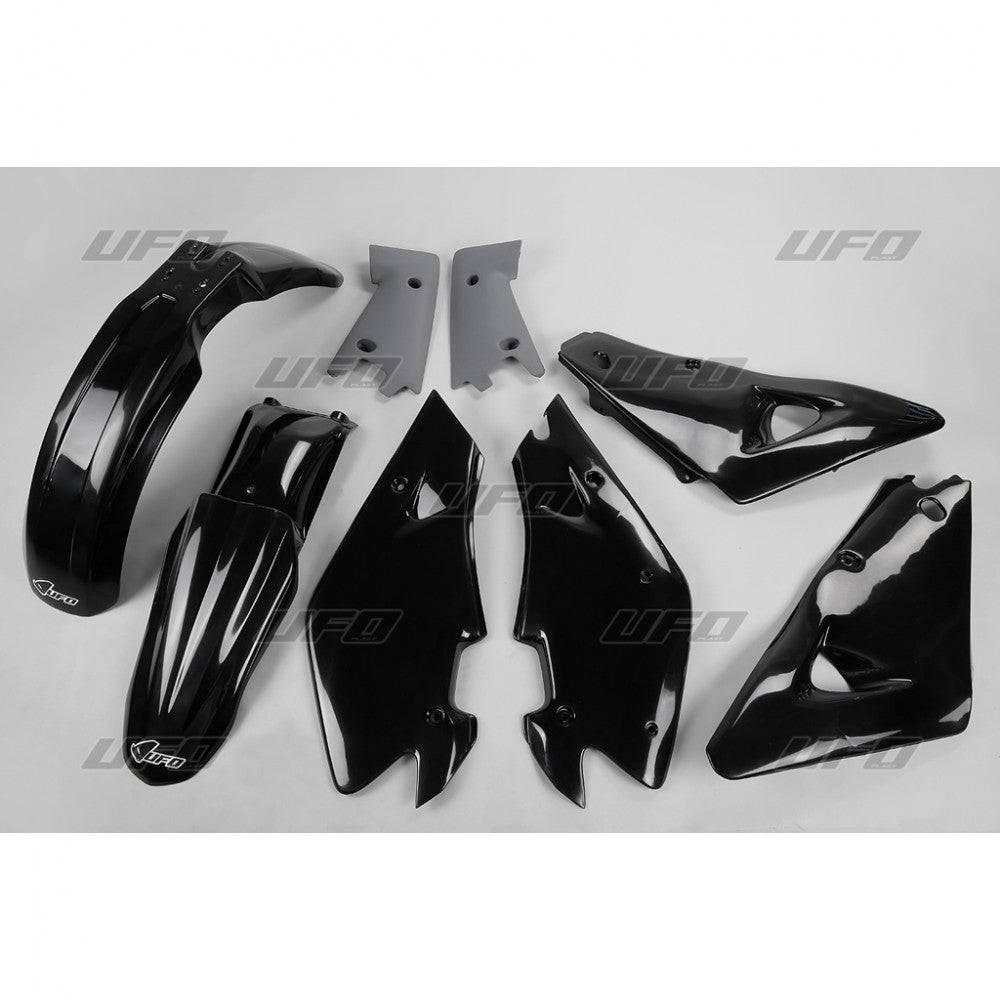 UFO plastic kit Zwart Husqvarna WR/CR 125/250/360 00-03