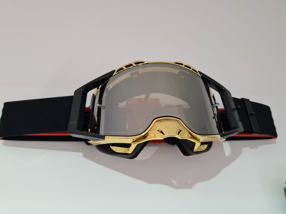 BRAAP Crossbril Zwart met goud frame en smoke lens