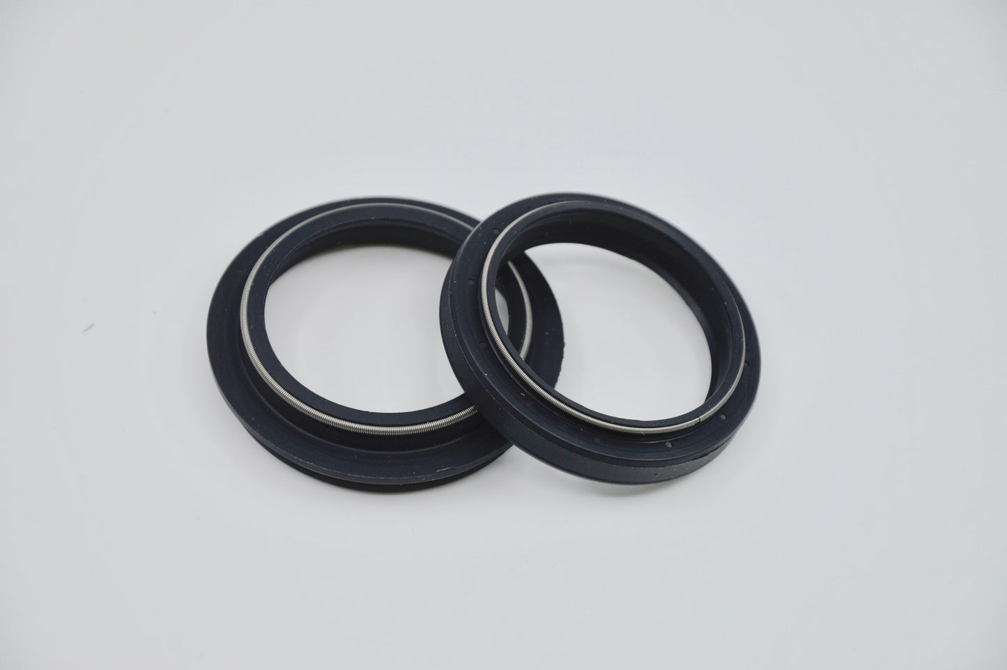 SKF Oil & Dust Seal Kayaba Mm 41 ""Black Color"" "