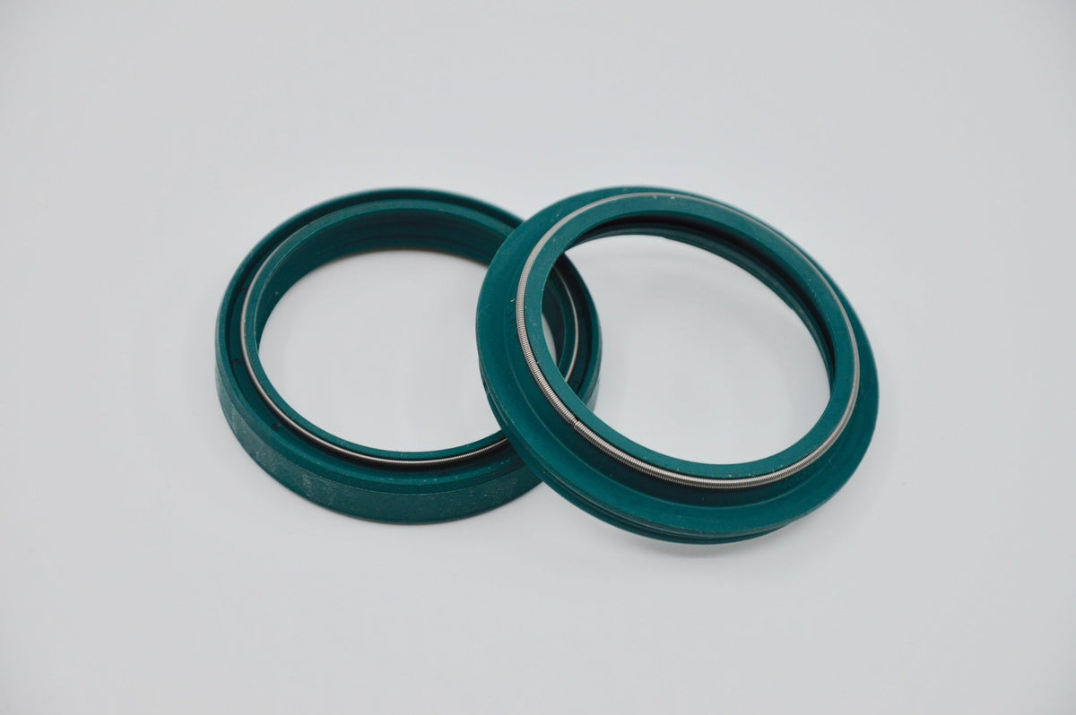 SKF Heavy Duty Oil & Dust Seal 47 mm. - SHOWA – KITG-47S-HD - MxProStoreParts