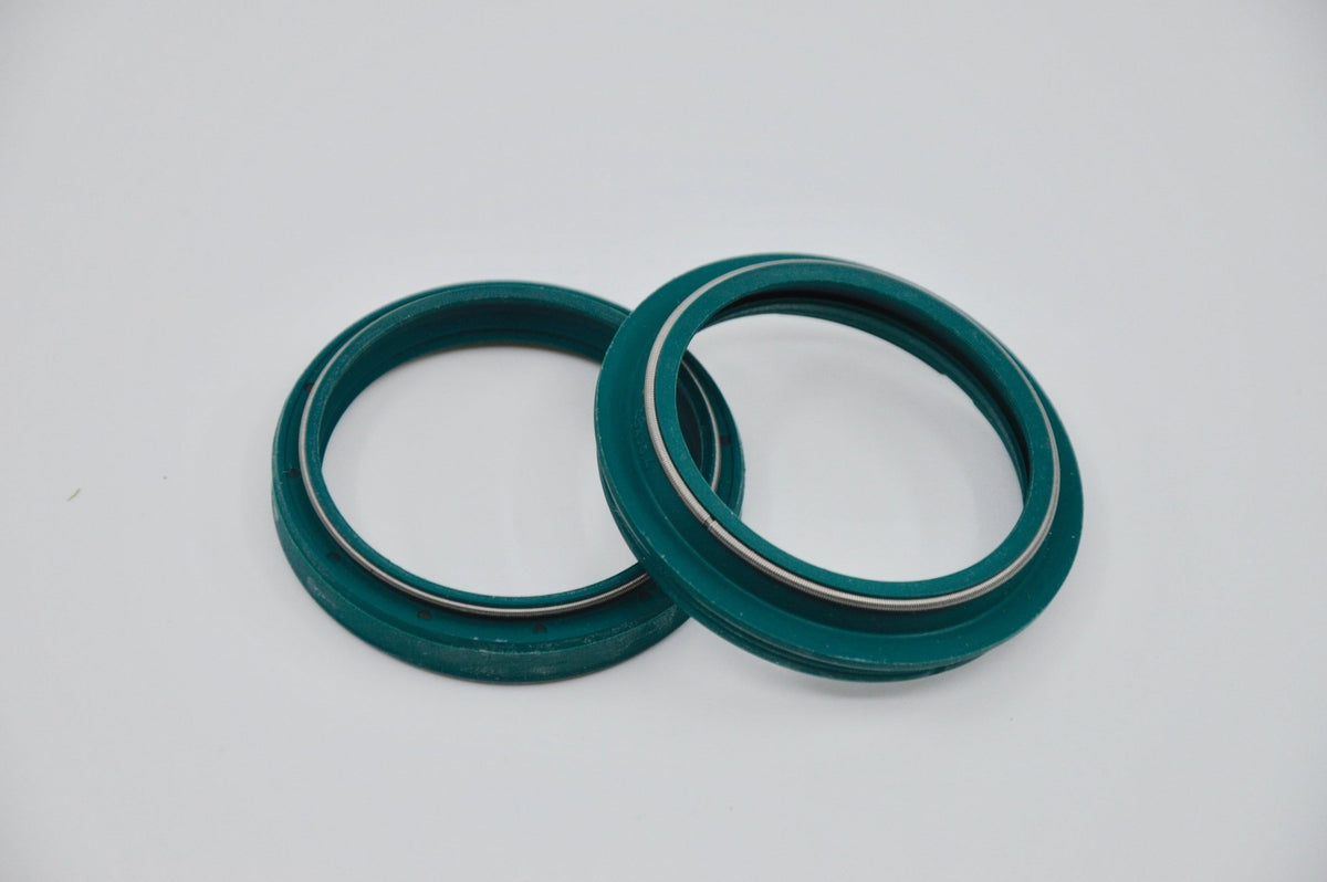 SKF Heavy Duty Oil & Dust Seal 48 mm. - SHOWA – KITG-48S-HD