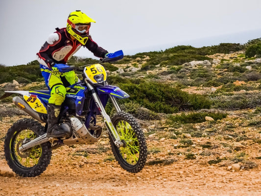 Zo kies je de juiste accessoires voor jouw crossmotor - MxProStoreParts