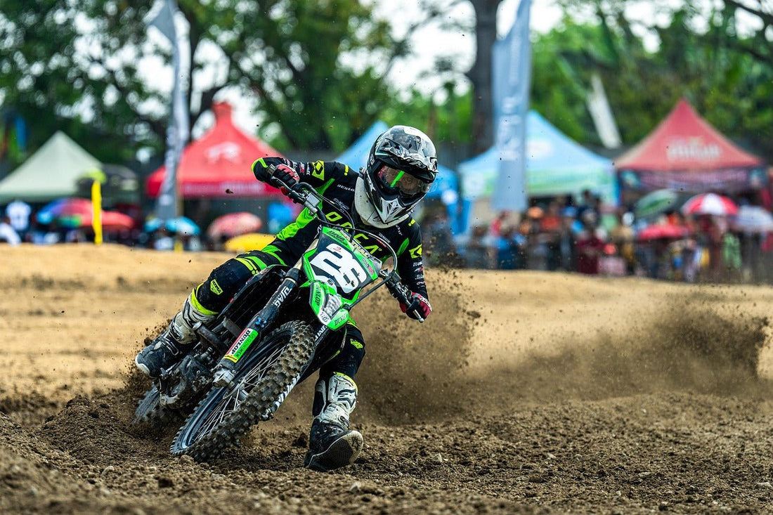 Wat kost motorcross? Bekijk alle tarieven voor gear en onderhoud - MxProStoreParts