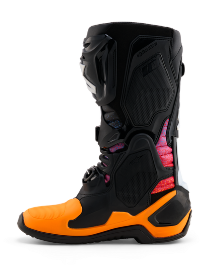 https://cdn.shopify.com/s/files/1/0649/5430/2690/files/2010020_1654_TECH_10_BLACK_BURST_R2.png?v=1776665413