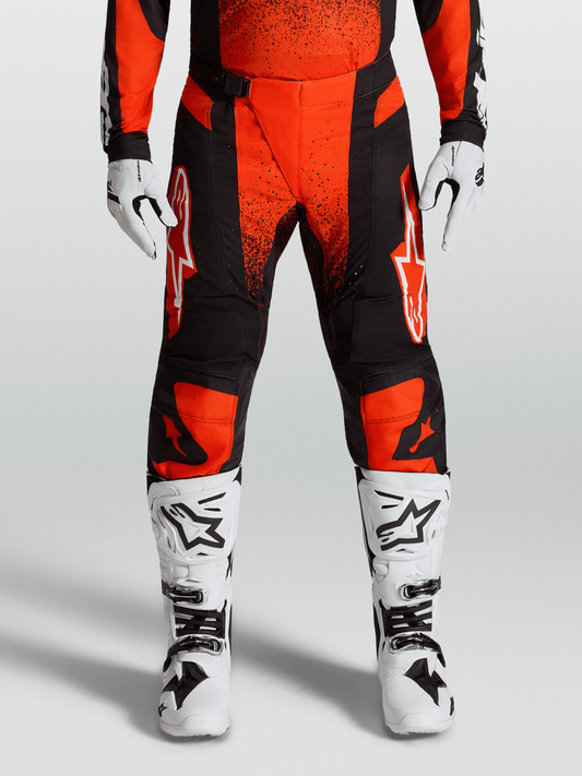 Alpinestars Techstar Swan Broek 2027 Kardinaalrood Zwart Wit - MxProStoreParts