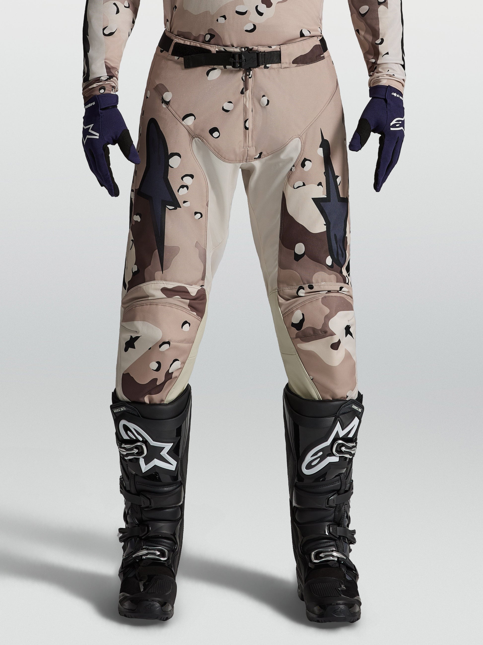 Alpinestars Racer Lone Broek 2027 Desert Camo Zwart