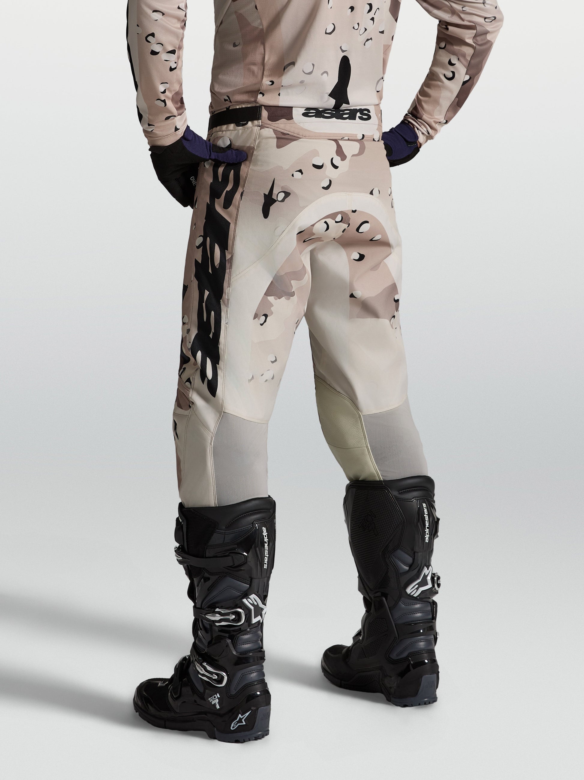 Alpinestars Racer Lone Broek 2027 Desert Camo Zwart