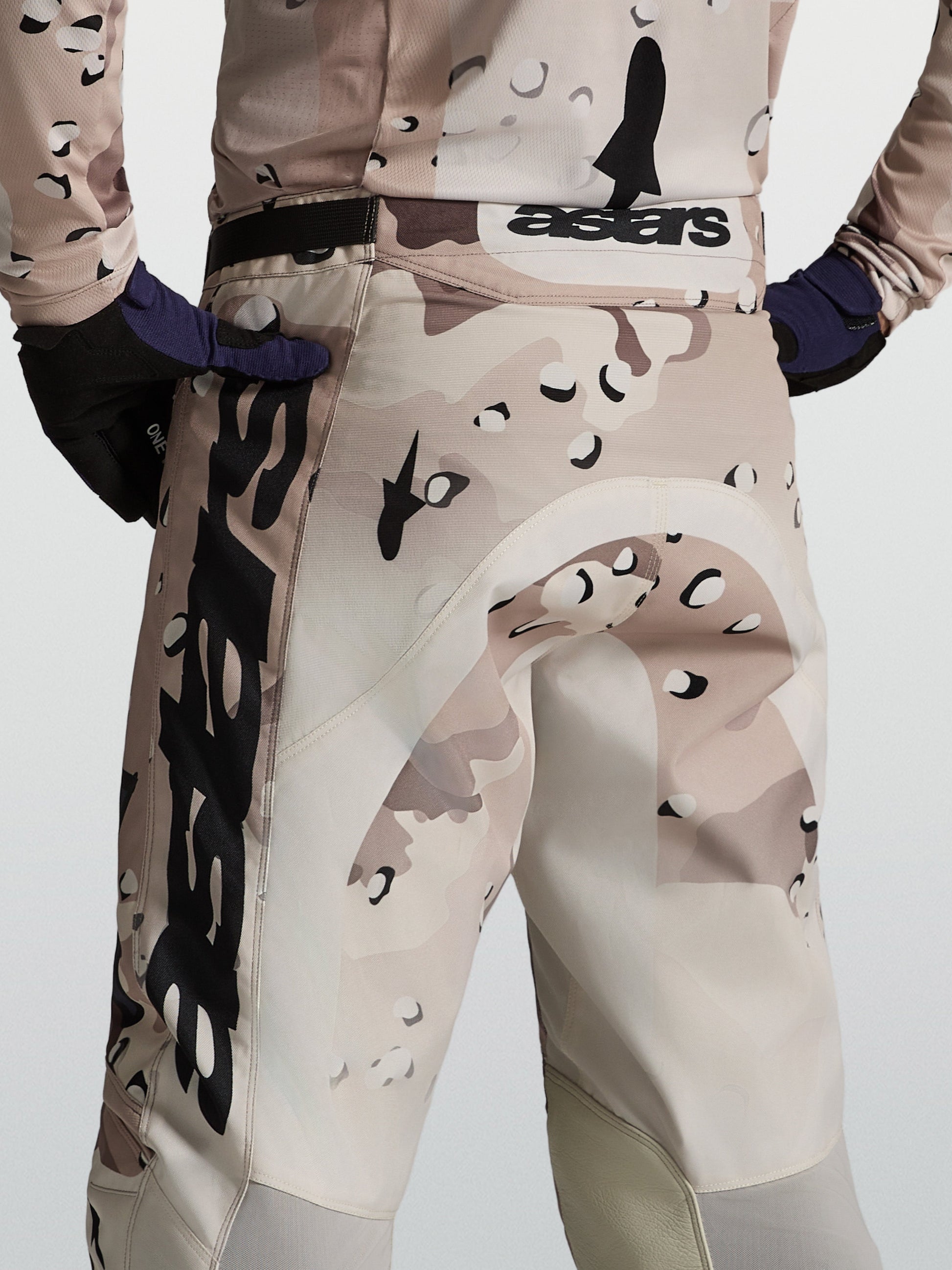 Alpinestars Racer Lone Broek 2027 Desert Camo Zwart