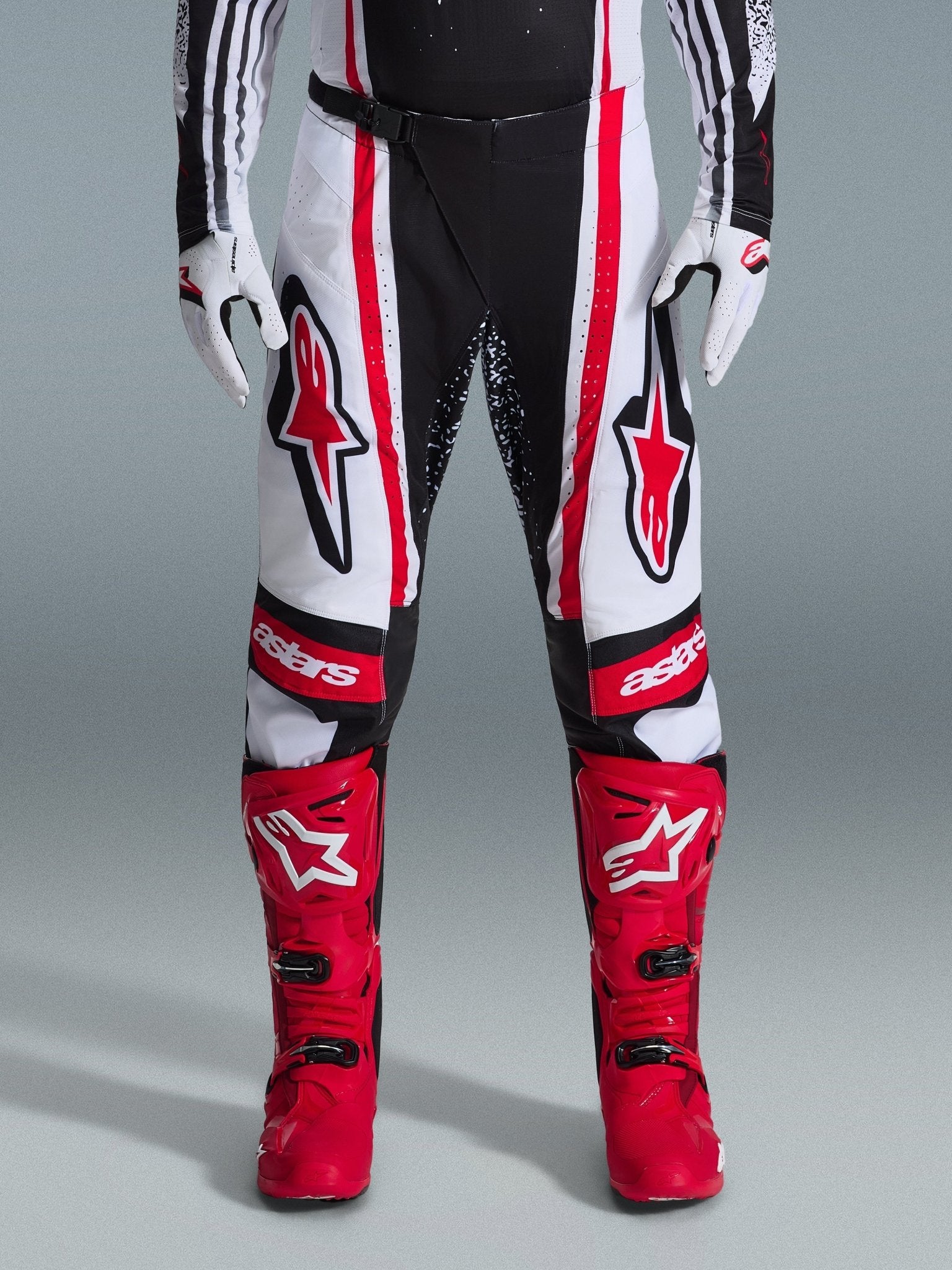 Alpinestars Techstar Nomur Hose 2026 Magnetische Verschlussklammer Racing - MxProStoreParts