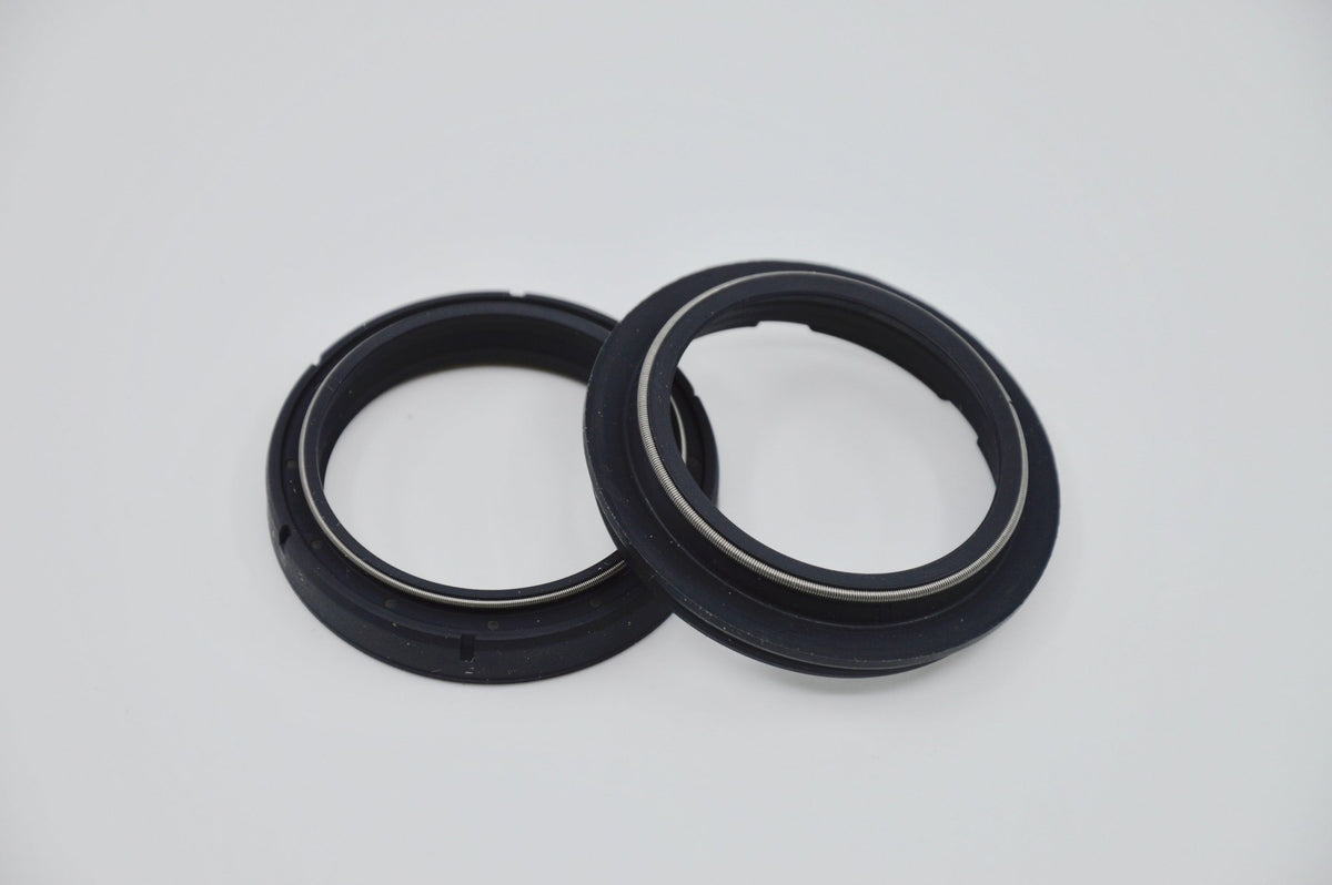 SKF Oil & Dust Seal Kayaba Mm 43 ""Black Color"" " – KITB-43K