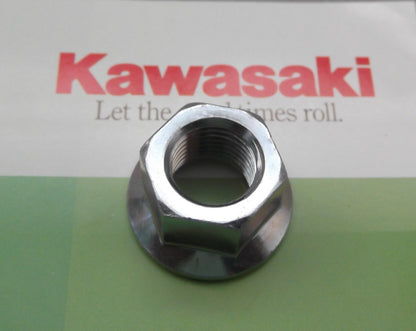 Kawasaki OEM moer 92015-1426 ( 12mm )