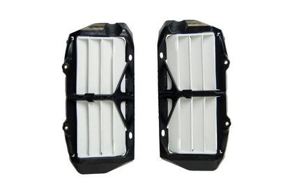 Racetech reinforced radiator roosters/lamellen zwart/wit Husqvarna TC/FC 125-450 2019-2022 & FE/TE 250-501 2020-2022 & KTM SX 125/150/250 2019- & SX-F 250/350/450 2019- & EXC/EXC-F 250/300/350/450/500 2020-