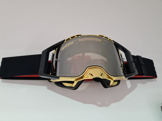 BRAAP Crossbril Zwart met goud frame en smoke lens