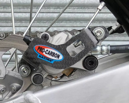 Pro Carbon achter remklauw beschermer Kawasaki KX250/450F 2006-2024
