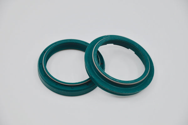 SKF Oil & Dust Seal 46 mm. - KAYABA