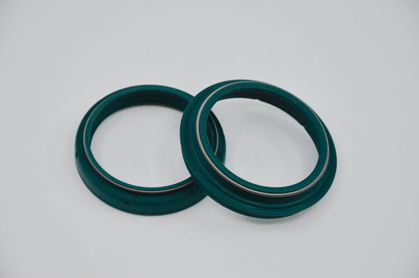 SKF Oil & Dust Seal 48 mm. - SHOWA