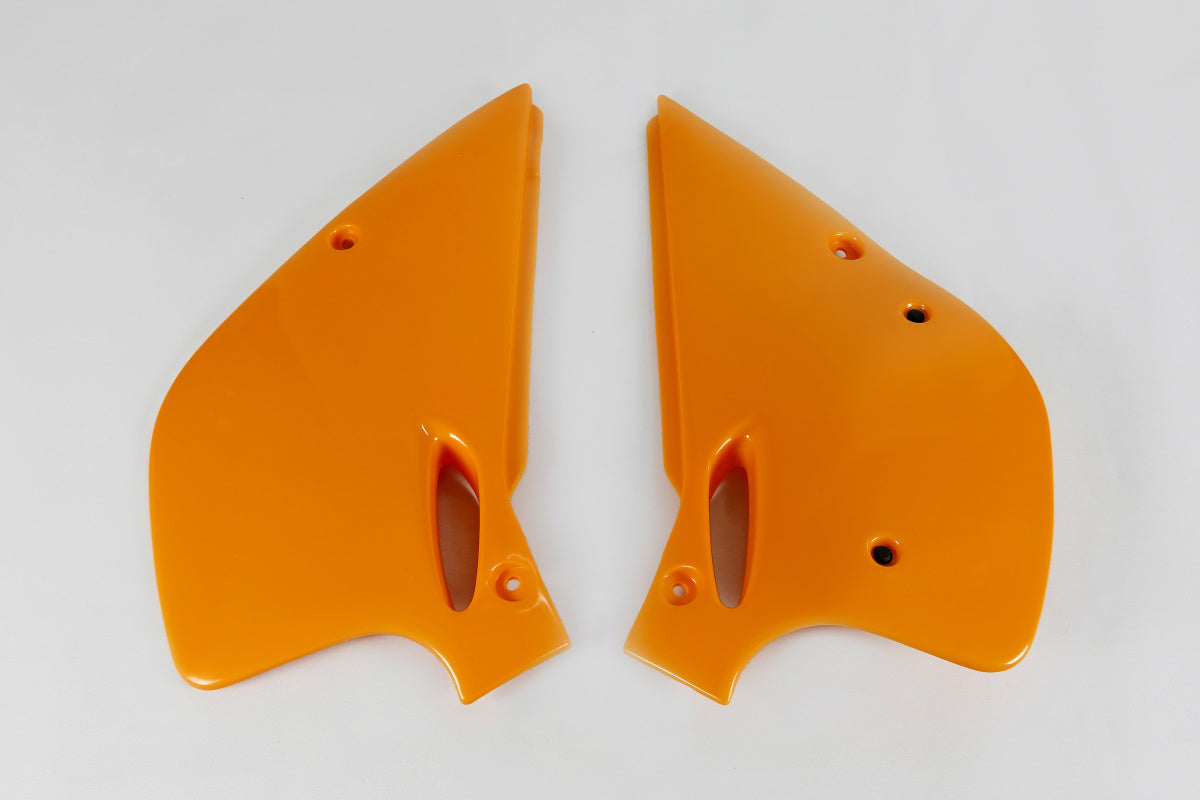 UFO zijnummerborden Oranje 126 KTM 250/300/360 93-97