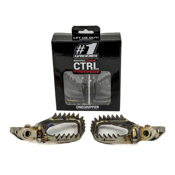 Onegripper Ti-CTRL Titanium voetsteunen #1 60mm KTM SX/SX-F 125/150/250/300/350/450 2023- & Husqvarna TC/FC 125/150/250/350/450 2023- & Gas Gas MC/MC-F 125-450 2024- & Beta RX ( -5 mm down / -10 mm back )