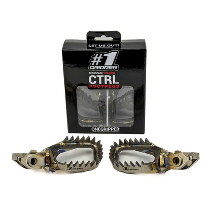 Onegripper Ti-CTRL Titanium voetsteunen #1 60mm KTM SX/SX-F 125/150/250/300/350/450 2023- & Husqvarna TC/FC 125/150/250/350/450 2023- & Gas Gas MC/MC-F 125-450 2024- & Beta RX ( -5 mm down / -10 mm back )