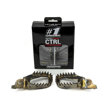 Onegripper Ti-CTRL Mud-Free Titanium voetsteunen #1 60mm  Yamaha YZ 250F 2024- & YZ 450F 2023- & Fantic XX 250F/450F 2024- ( -5 mm down / -5 mm back )
