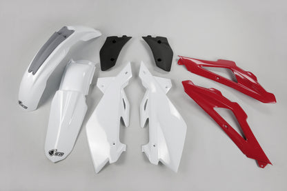 UFO Plastic kit 4-parts Red/white HVA 2-Stroke CR125/250 06-08