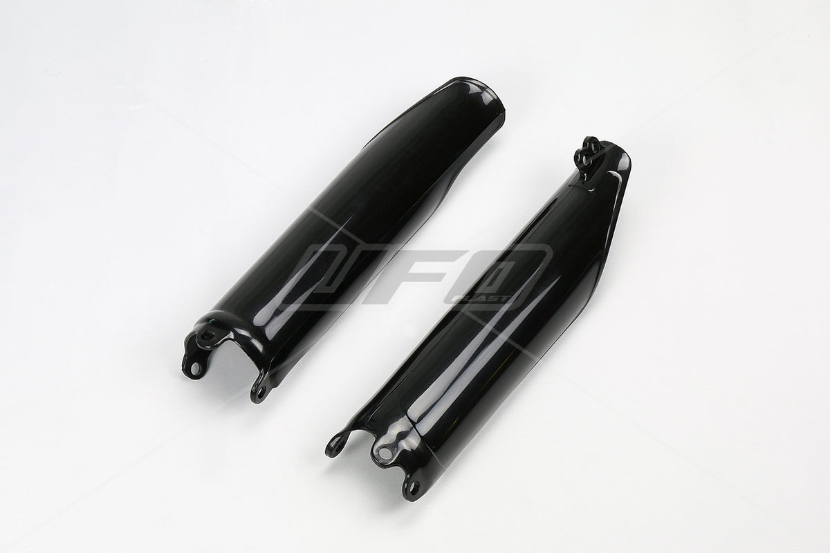 UFO Fork slider protectors CRF450 09-18 Black 001