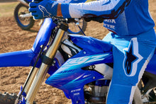 Yamaha YZ450F 2027 – foto 3