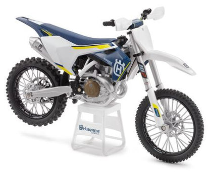 NewRay Husqvarna FC 450 miniatuurmotor 1:18 - MxProStoreParts