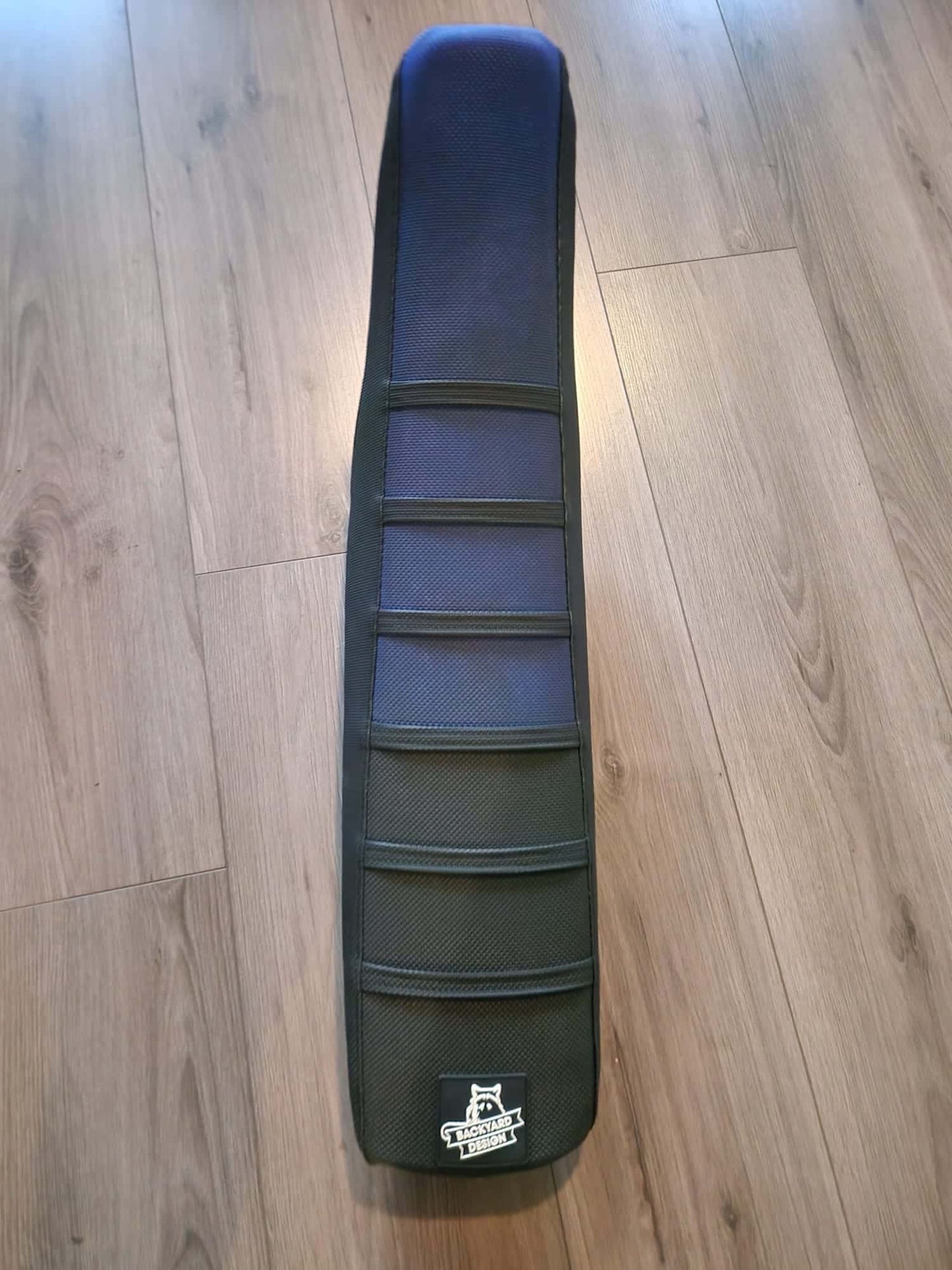 Yamaha Original voller Sattel mit schwarzem Sattelbezug von Backyard Design für Yamaha YZ 125/250 2002 - 2021 (gebraucht) - MxProStoreParts